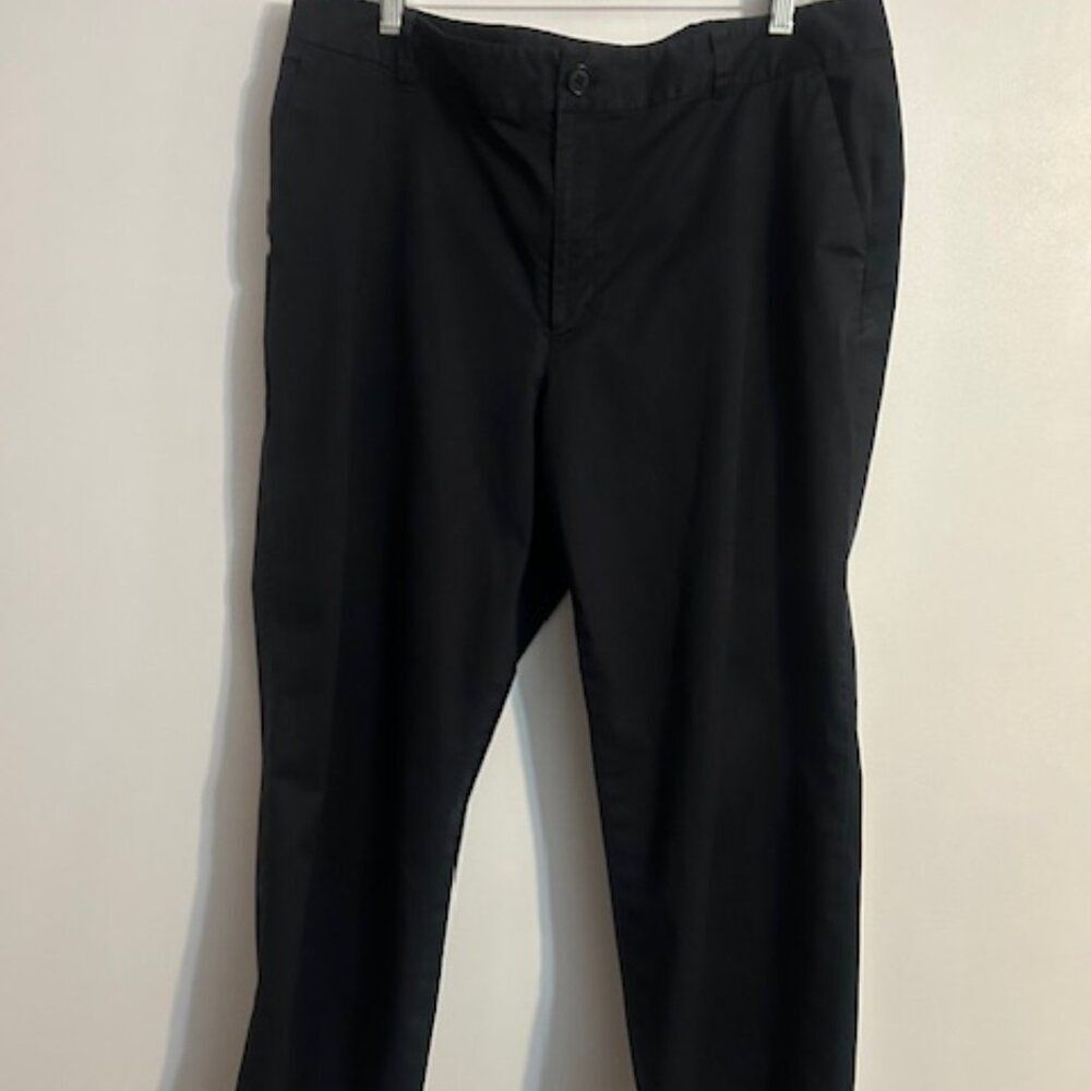 Banana Republic Black capris pants, size 16L